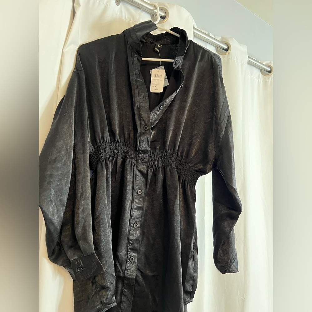 Windsor - Picture 2 of 2